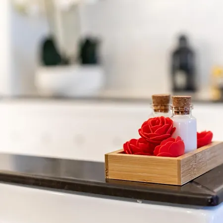 Apartment Romantique-jacuzzi 2 Pers *